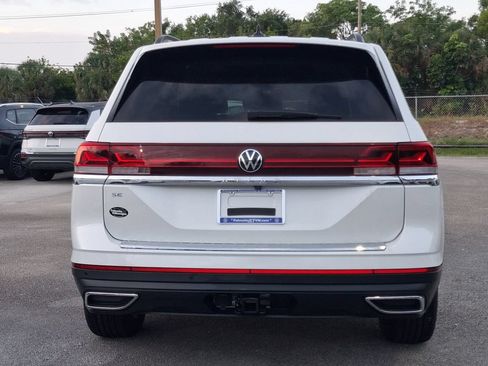 New 2026 Volkswagen Atlas SE FWD image 4