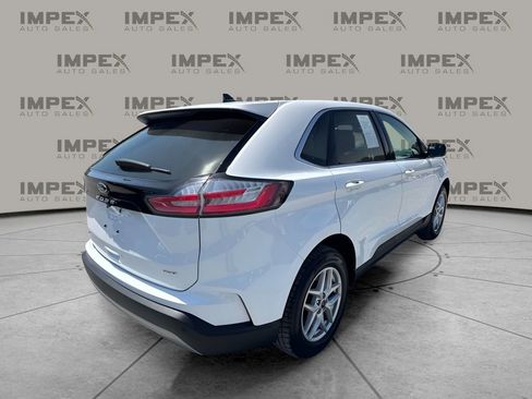 Used 2024 Ford Edge SEL w/ Convenience Package AWD/4WD image 5