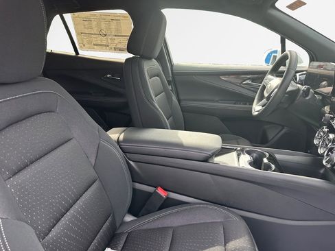 New 2025 Chevrolet Blazer EV LT image 26