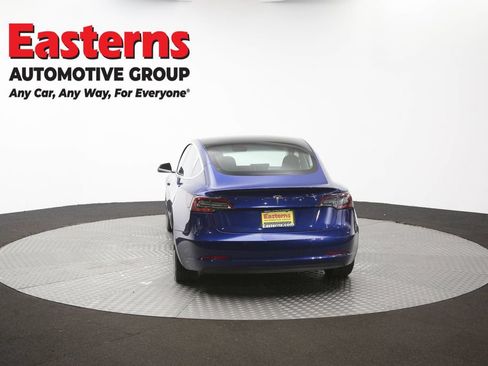 Used 2019 Tesla Model 3 Standard Range RWD image 31