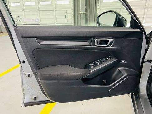Used 2023 Honda Civic Sport image 21
