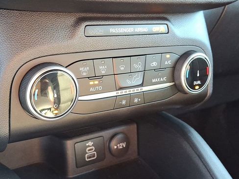 Used 2025 Ford Escape ST-Line image 17