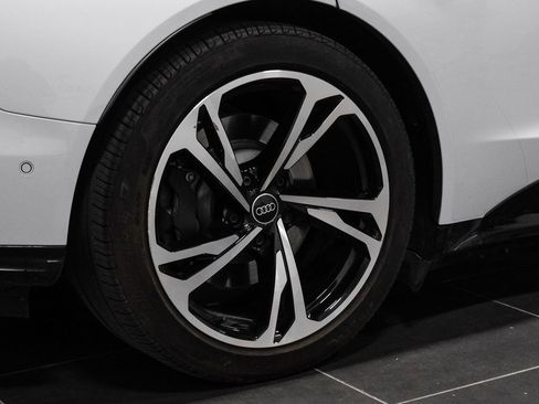 Used 2024 Audi e-tron GT Prestige image 56