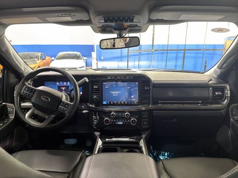 Used 2024 Ford F350 Lariat w/ Lariat Ultimate Package AWD/4WD image 22