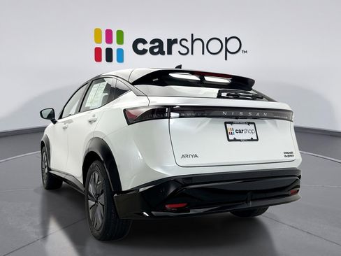 Used 2023 Nissan Ariya AWD image 3