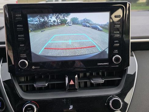 Used 2022 Toyota Corolla SE FWD image 24
