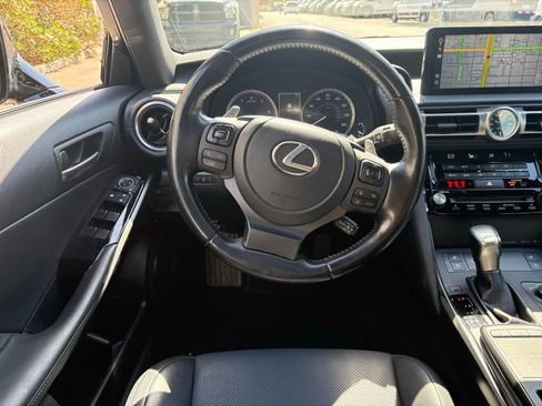 Used 2021 Lexus IS 300 w/ Comfort Package RWD image 6
