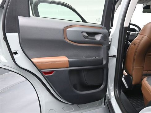 Used 2024 Ford Bronco Sport Outer Banks w/ Tech Package image 30