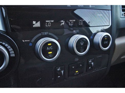 Used 2020 Toyota Sequoia Limited w/ Safety & Convenience Package RWD image 27