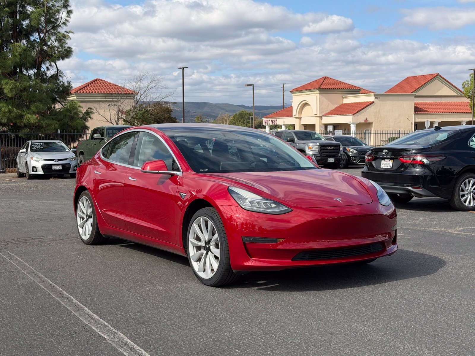 Used 2017 Tesla Model 3 Long Range RWD image 2