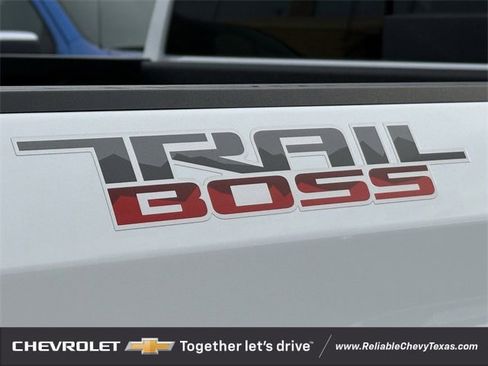 New 2026 Chevrolet Silverado 1500 LT Trail Boss w/ Convenience Package II image 10