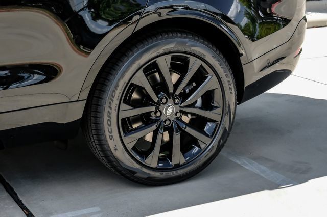 New 2026 Land Rover Discovery Limited Edition AWD/4WD image 72