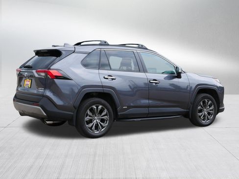 Used 2023 Toyota RAV4 Limited AWD/4WD image 7