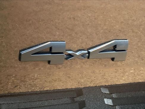 Used 2024 Toyota Tundra Limited AWD/4WD image 32