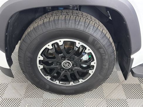 Used 2024 Toyota Sequoia TRD Pro AWD/4WD image 8