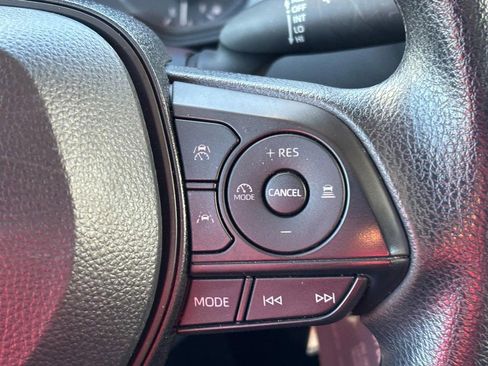 Used 2024 Toyota Corolla LE image 21