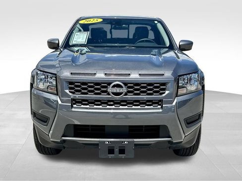 Certified 2025 Nissan Frontier SV RWD image 2