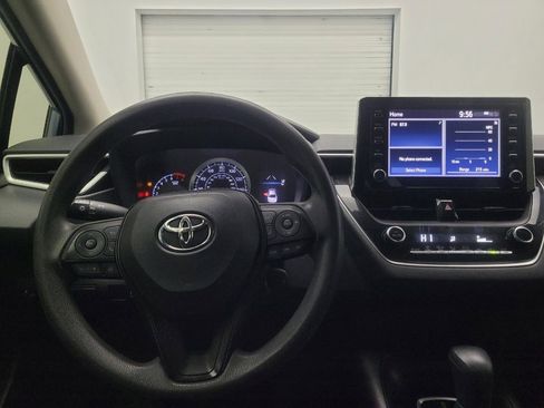 Used 2020 Toyota Corolla LE image 22