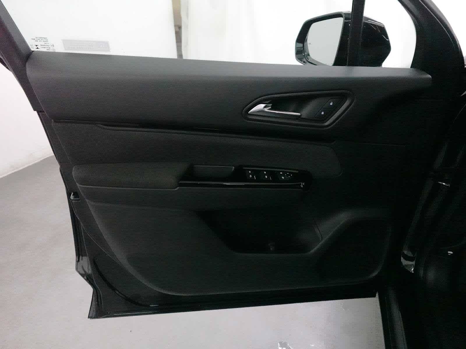 Used 2024 Honda Prologue EX image 10