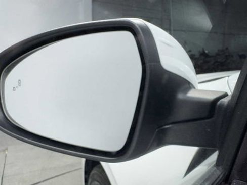 Used 2024 Kia Forte LXS w/ LXS Technology Package FWD image 11