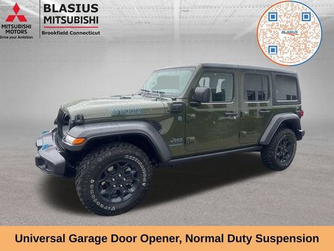 Used 2023 Jeep Wrangler Unlimited w/ Cold Weather Group AWD/4WD image 20