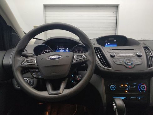 Used 2017 Ford Escape S image 22
