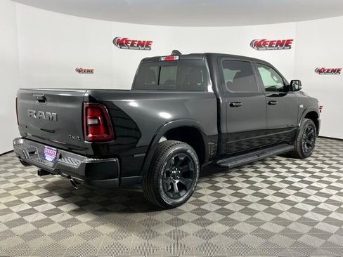 New 2026 RAM 1500 4x4 Crew Cab image 3