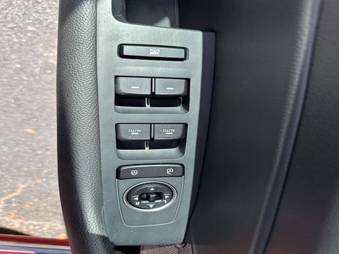 Used 2019 Hyundai Sonata Limited image 18