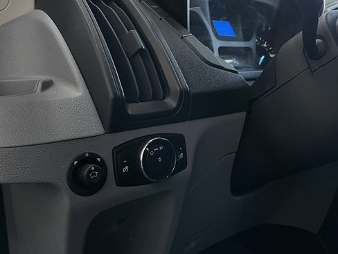 Used 2016 Ford Transit 350 XL image 23