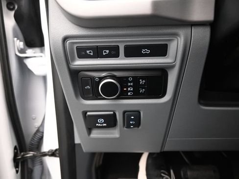 Certified 2023 Ford F150 Lightning XLT AWD/4WD image 13