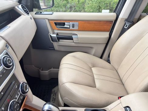 Used 2011 Land Rover LR4 HSE AWD/4WD image 21
