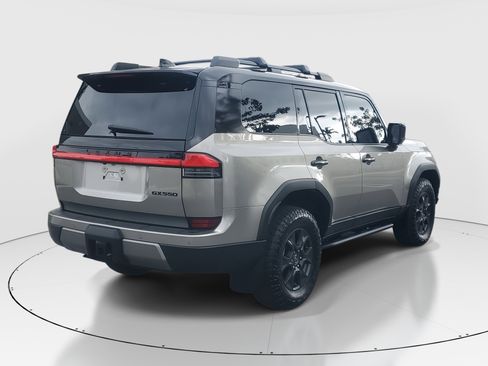 Certified 2024 Lexus GX 550 image 7