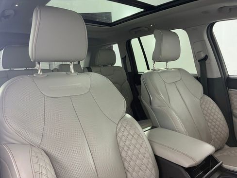 Used 2023 Jeep Grand Cherokee Summit image 40