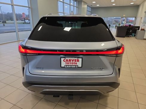 Used 2024 Lexus RX 350h image 8