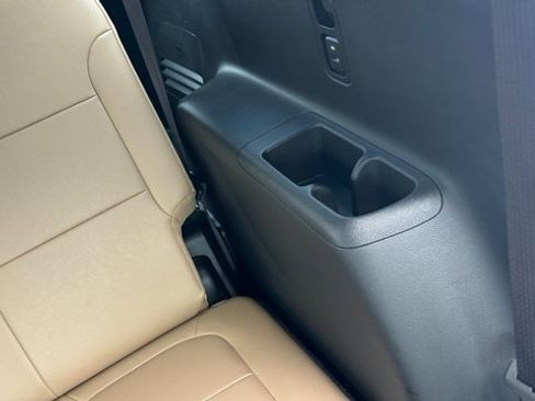 Certified 2023 Chevrolet Traverse Premier image 44