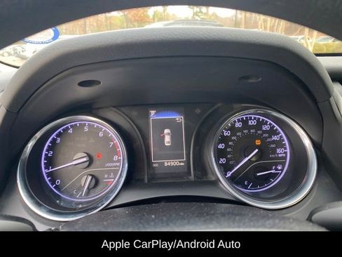 Used 2020 Toyota Camry LE image 8