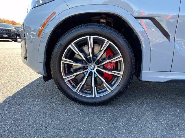 Used 2025 BMW X6 M60i AWD/4WD image 32