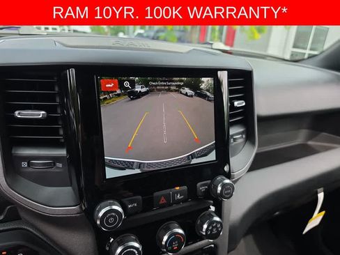 New 2026 RAM 1500 Express AWD/4WD image 17