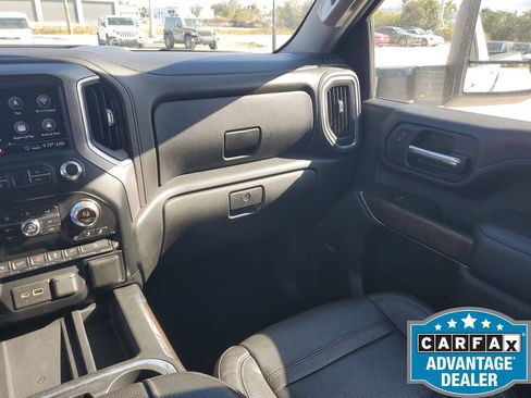 Used 2020 GMC Sierra 2500 Denali w/ Denali Ultimate Package image 27