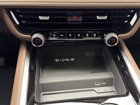 New 2026 Chevrolet Suburban High Country image 16