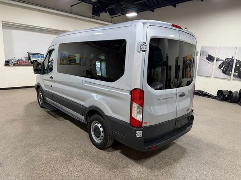 Used 2015 Ford Transit 150 XL RWD image 11