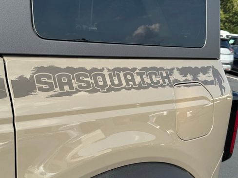 New 2025 Ford Bronco Outer Banks w/ Sasquatch Package image 35