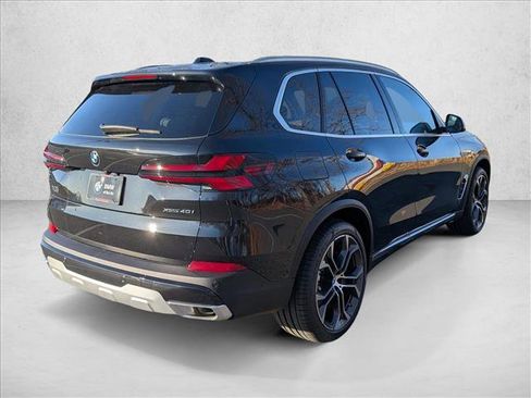 Used 2026 BMW X5 xDrive40i AWD/4WD image 2