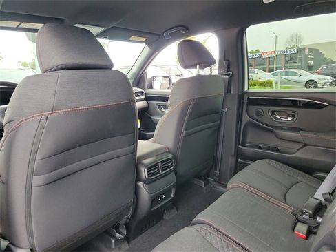 New 2026 Honda Pilot Sport image 12
