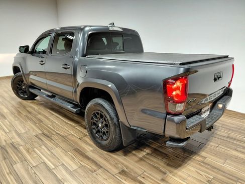 Used 2021 Toyota Tacoma SR5 image 18