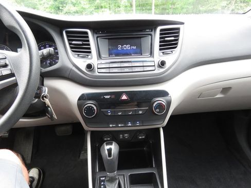 Used 2016 Hyundai Tucson Eco AWD/4WD image 25