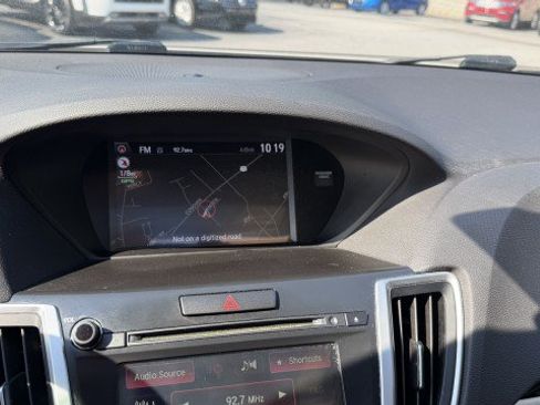 Used 2016 Acura TLX w/ Technology Package FWD image 12