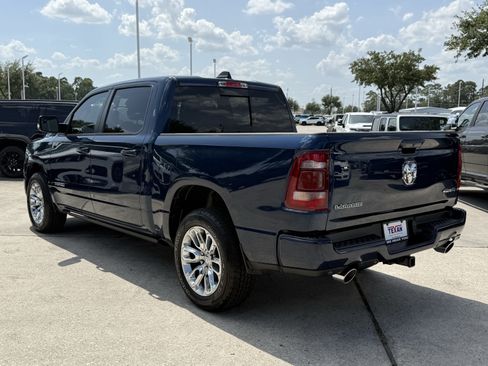 Used 2024 RAM 1500 Laramie AWD/4WD image 7