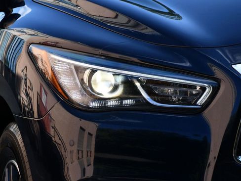 Used 2018 INFINITI QX60 Luxe w/ Premium Plus Package image 15