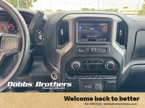 Used 2024 Chevrolet Silverado 1500 Custom AWD/4WD image 27